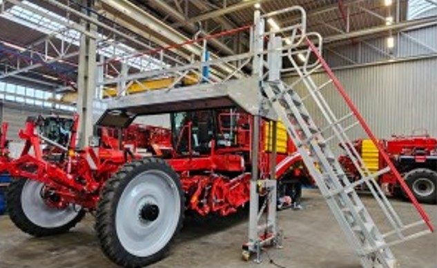 Escaliers, plates-formes et passerelles - fabrications spéciales