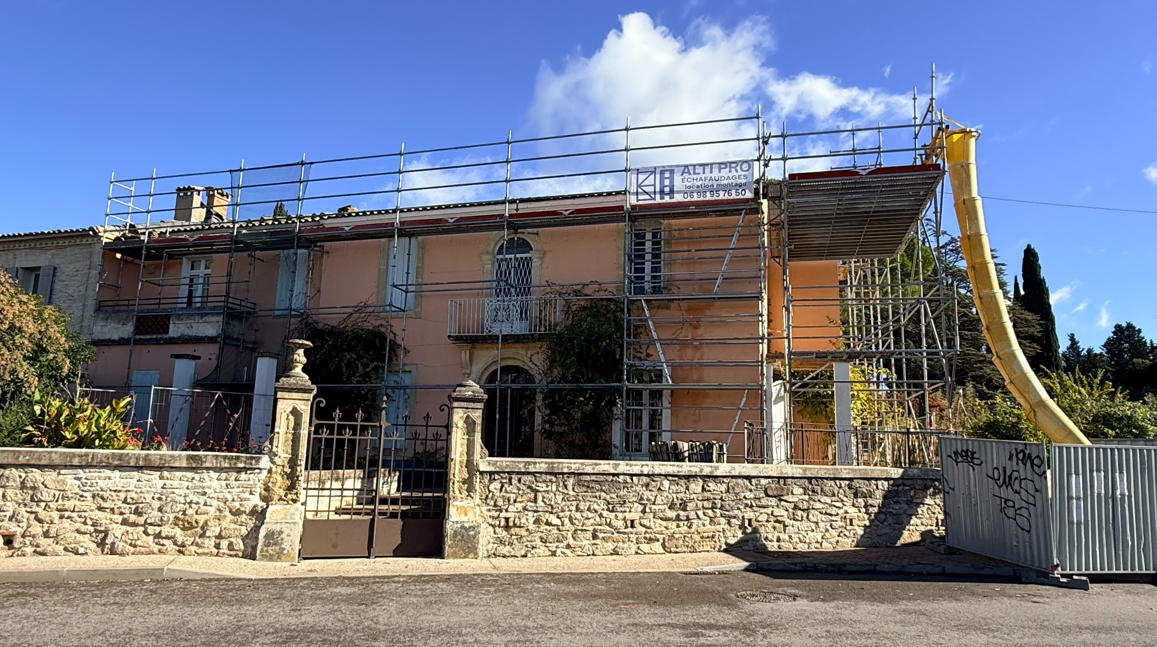 Échafaudage pour ravalement de façade